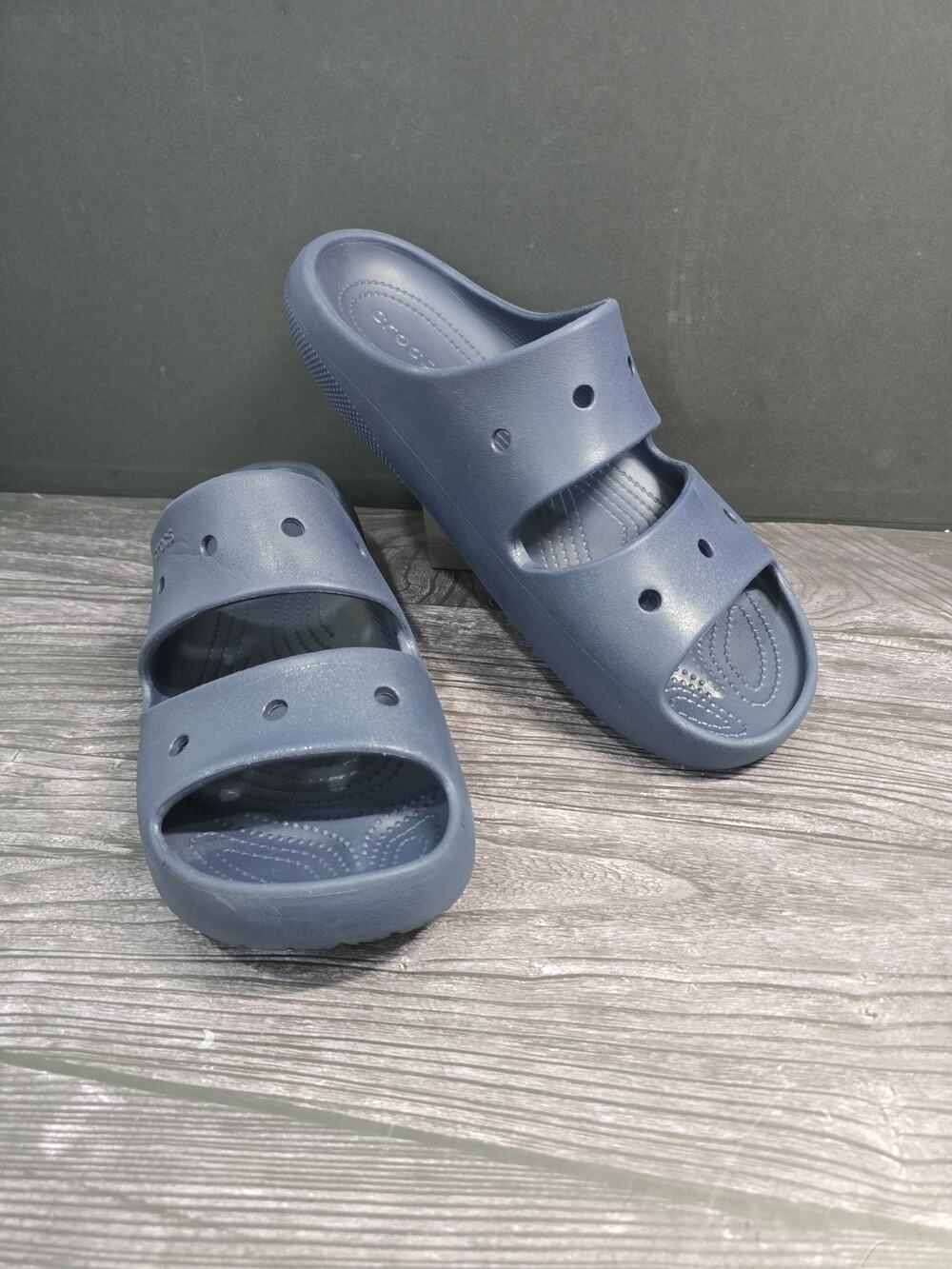 Crocs Classic Sandal V2 Navy Blue Men's Size 12 Slides Two Strap EUC